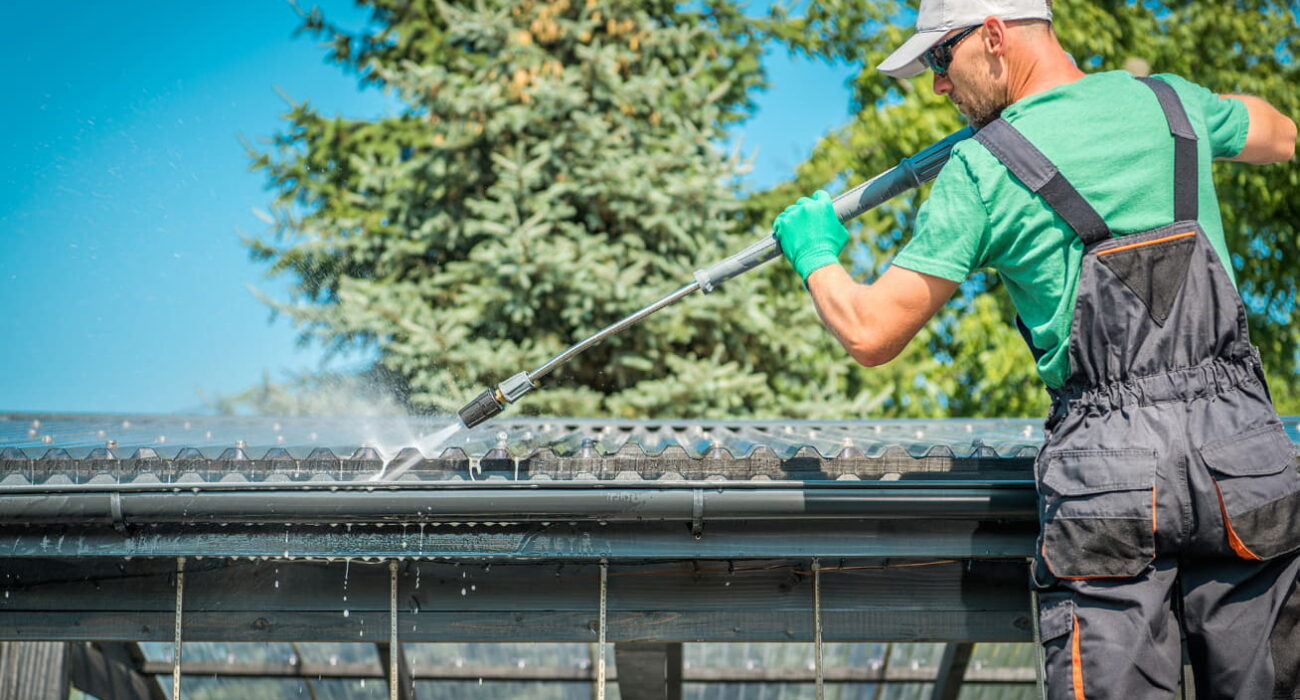 The Ultimate Guide to Choosing the Best Gutter Cleaners in Melbourne
