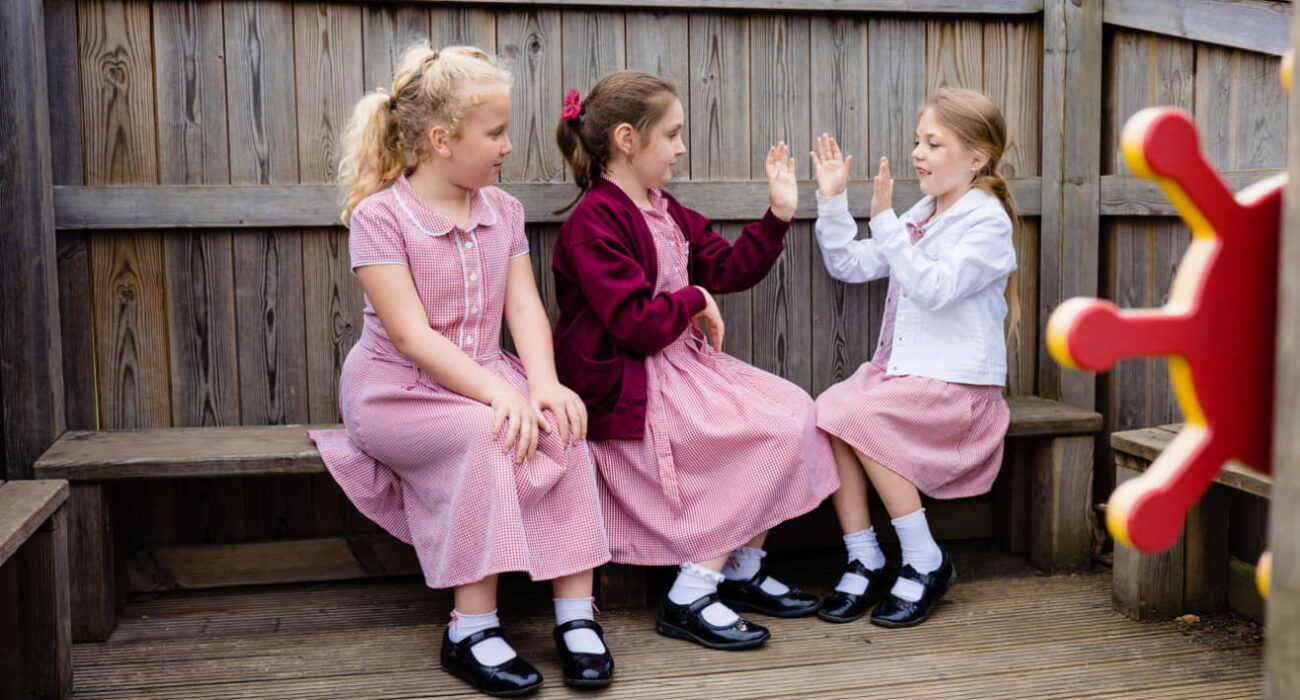 The Benefits of a Melbourne School Uniform